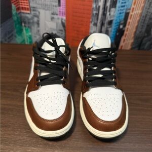 Air Jordan 1 Low SE white/blue